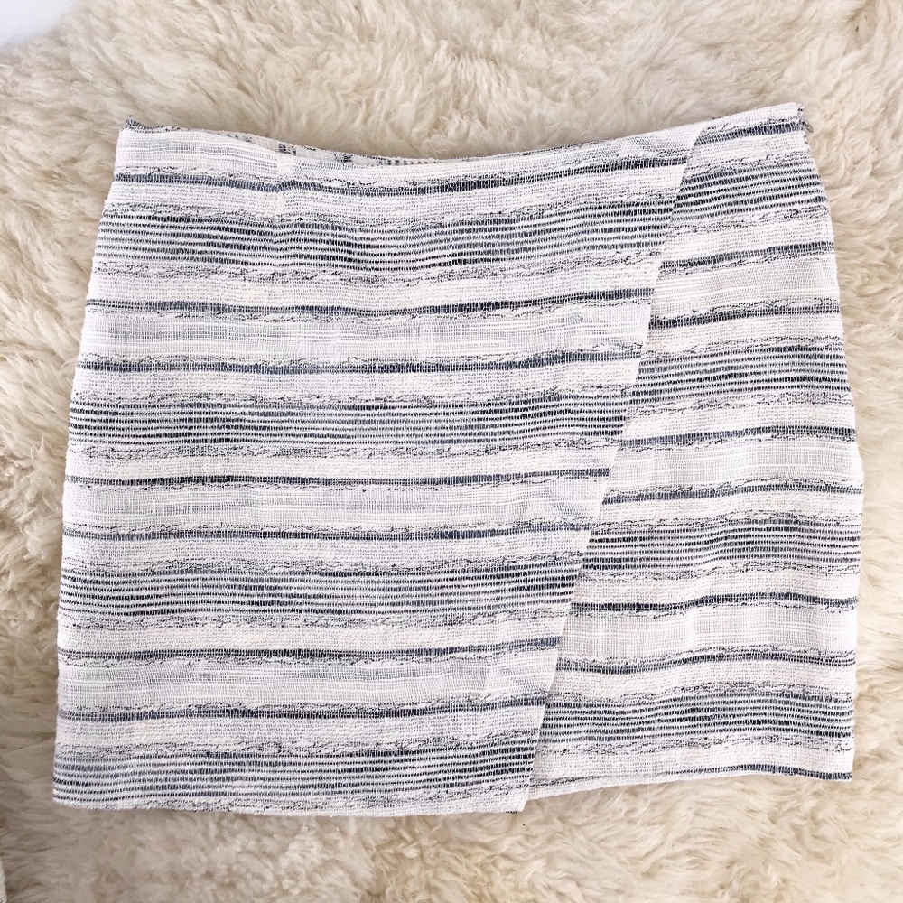 Gap Lightweight Tweed Skirt